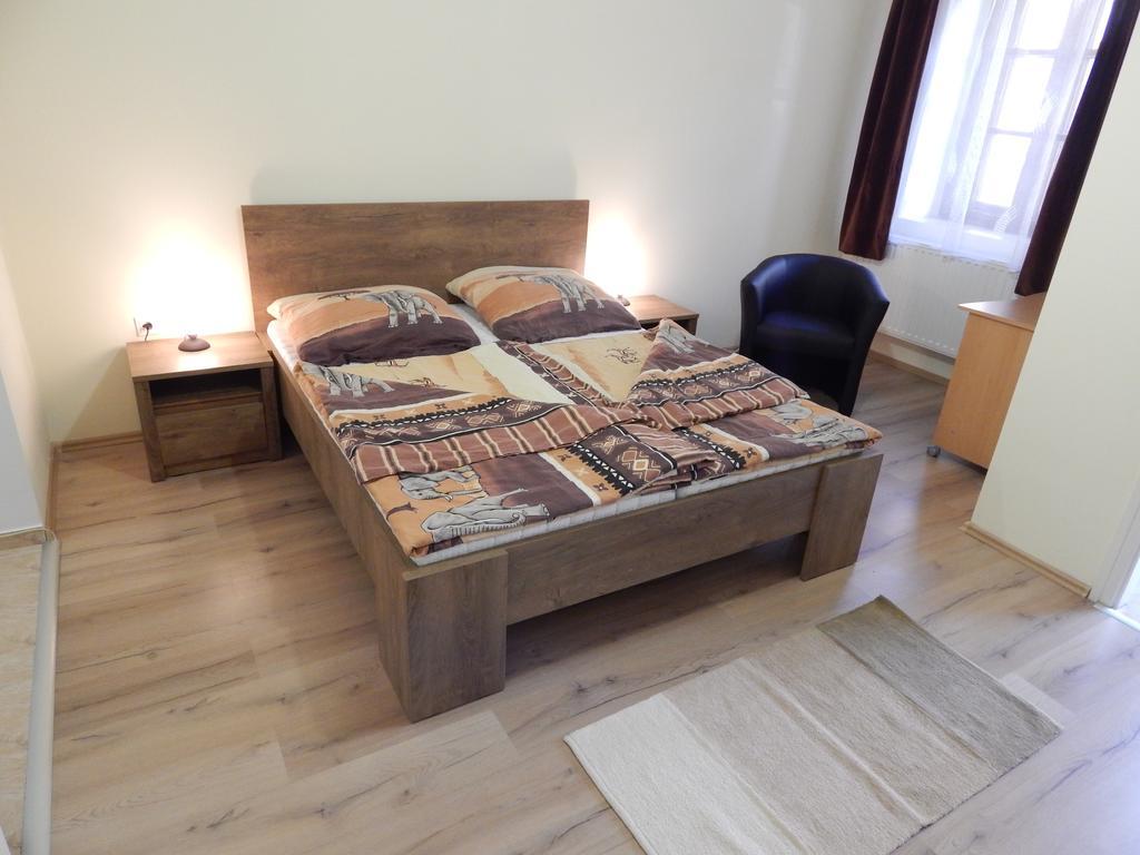 MosonmagyaróvárCsillagvirag Apartman公寓 外观 照片